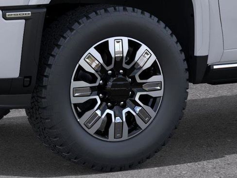 New 2025 GMC Sierra 2500 Denali w/ Denali Reserve Package image 46