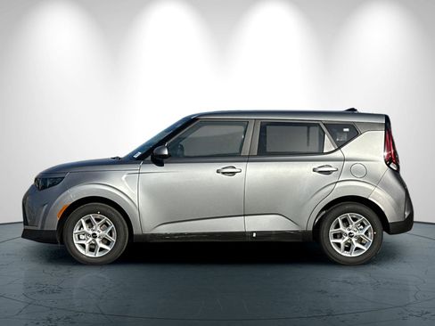 New 2025 Kia Soul LX image 7