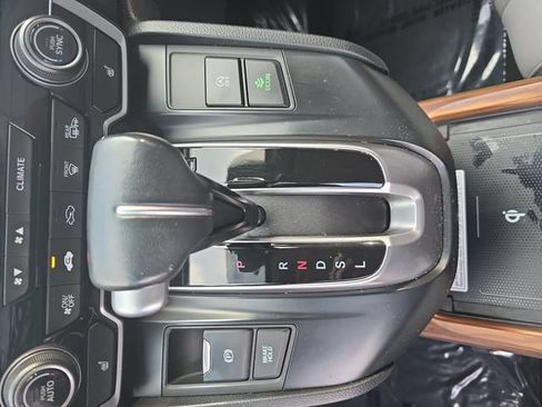 Used 2020 Honda CR-V Touring image 23