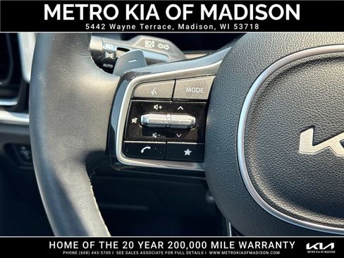 Used 2025 Kia Sorento SX Prestige AWD/4WD image 21