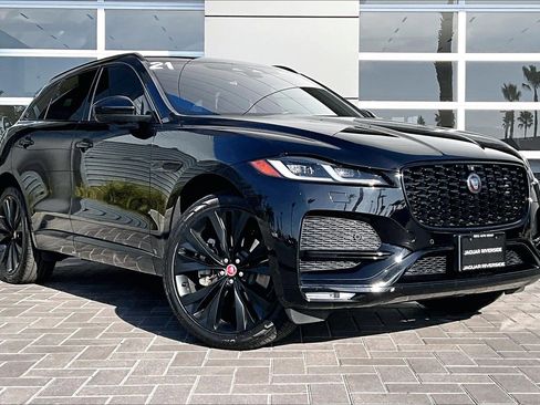 Used 2021 Jaguar F-PACE S image 3