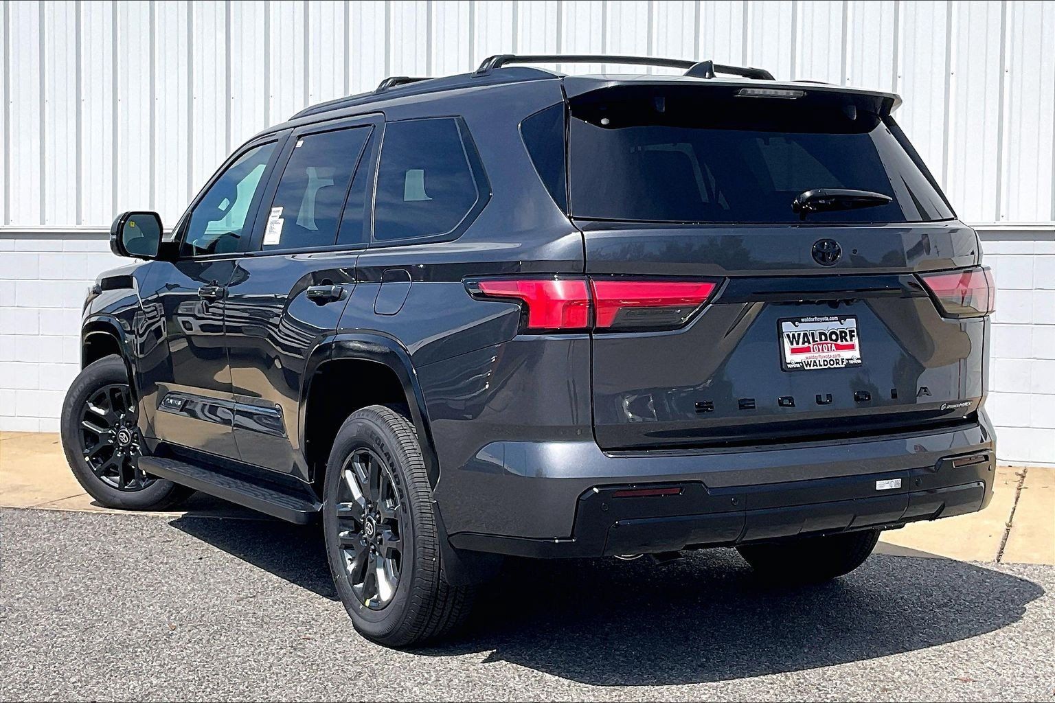 New 2026 Toyota Sequoia Platinum AWD/4WD image 3