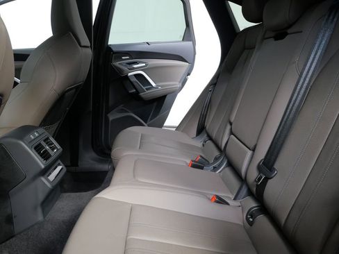 Used 2025 Audi Q5 Premium Plus w/ Premium Plus image 13