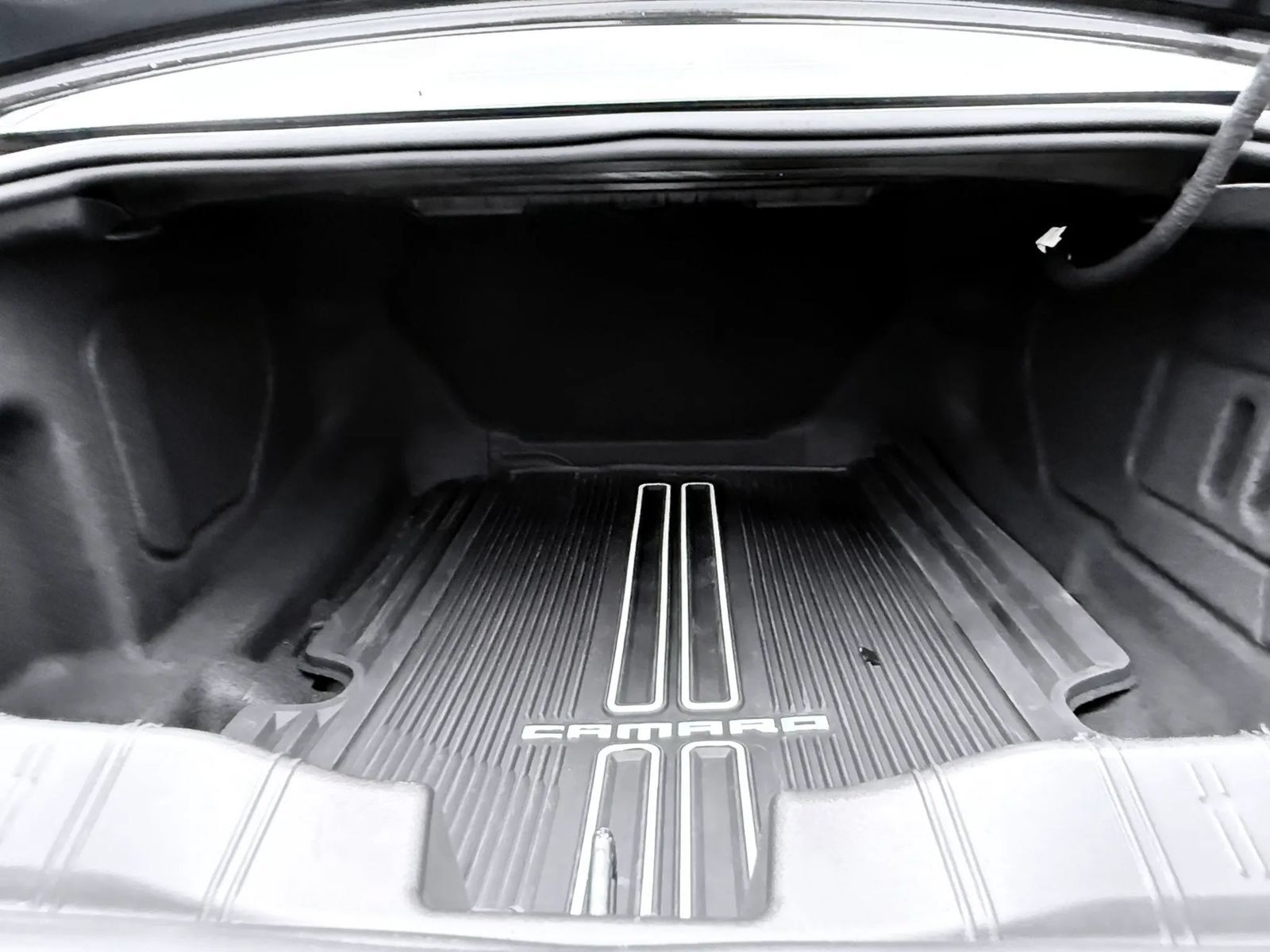 Used 2023 Chevrolet Camaro LT w/ LPO, Ground Effects Package RWD image 16
