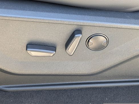 New 2025 Ford F250 Lariat w/ Lariat Ultimate Package image 22