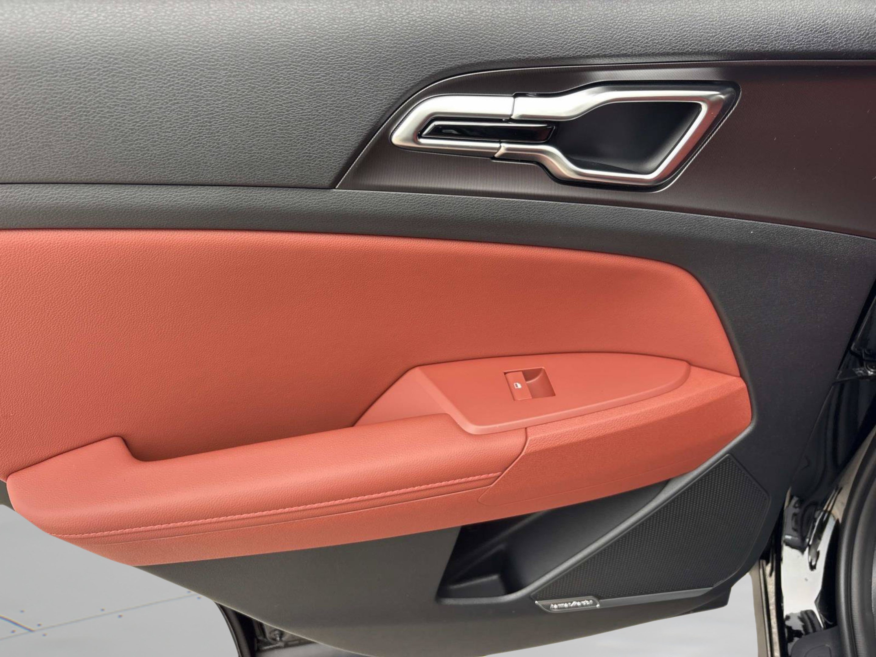 New 2027 Kia Sportage SX FWD image 16