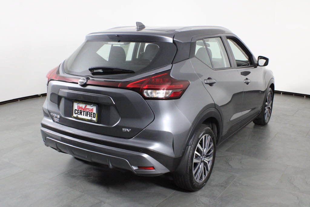 Certified 2023 Nissan Kicks SV FWD image 4