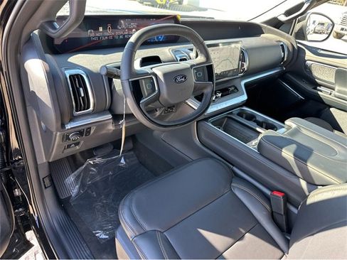 New 2025 Ford Expedition Tremor image 7