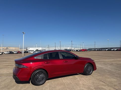 Certified 2026 Nissan Sentra SV image 24