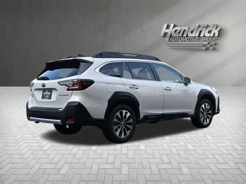 Certified 2025 Subaru Outback Limited image 9