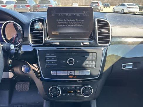 Used 2019 Mercedes-Benz GLS 450 4MATIC image 19