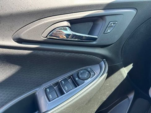 Used 2024 Chevrolet Malibu LT FWD image 19