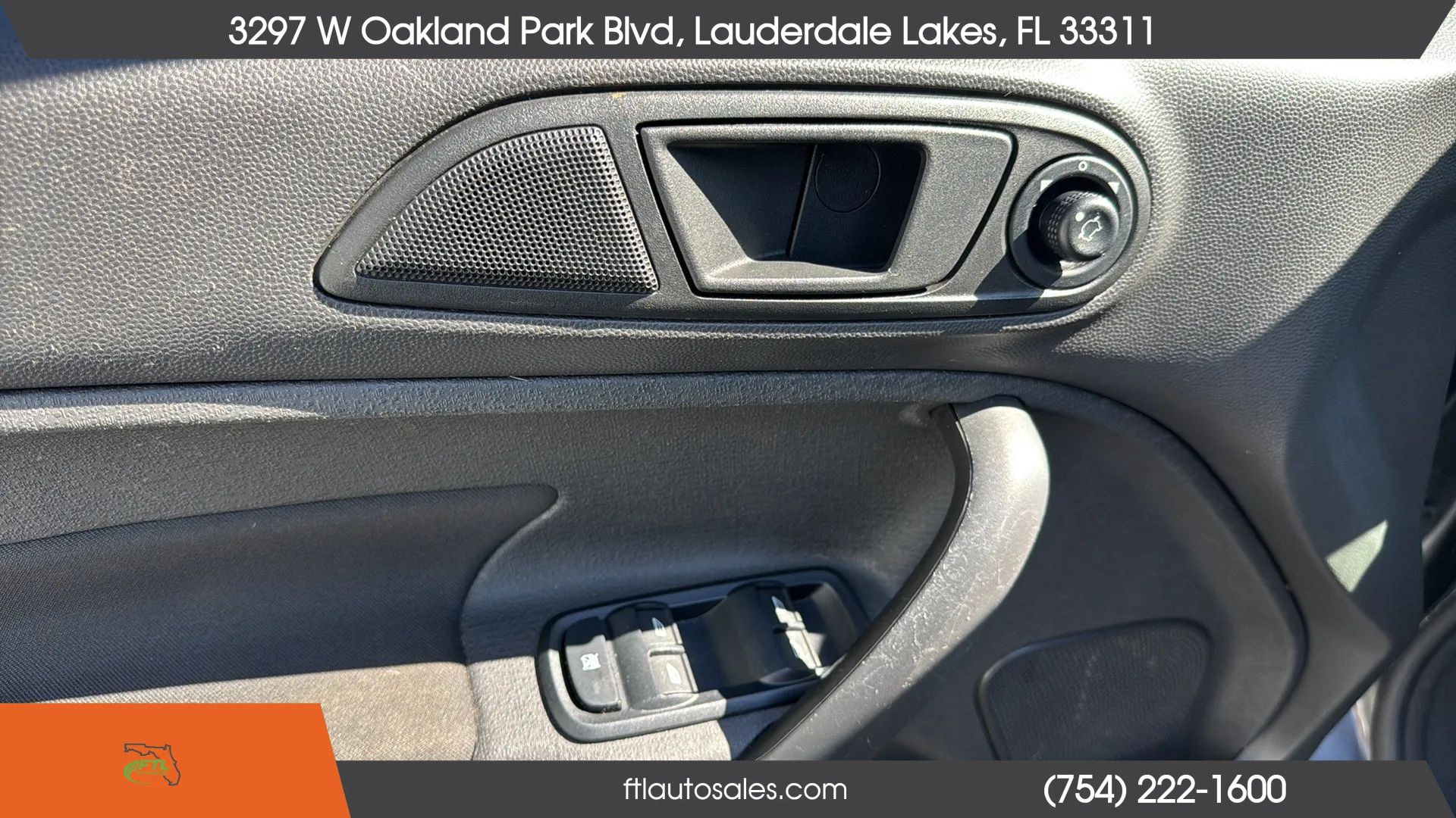 Used 2018 Ford Fiesta SE FWD image 21