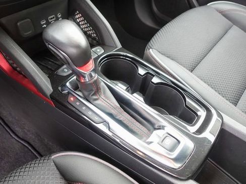 Used 2023 Chevrolet TrailBlazer RS w/ Sun and Liftgate Package image 21