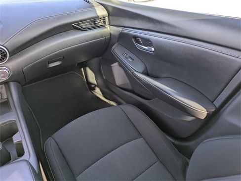 Used 2024 Nissan Sentra SV image 15