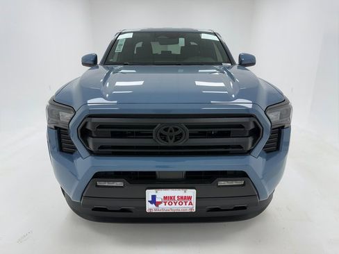 New 2026 Toyota Tacoma SR5 image 3