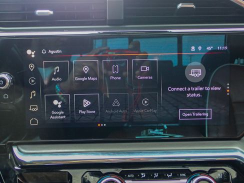 Used 2024 GMC Sierra 2500 Denali Ultimate w/ Max Trailering Package image 18