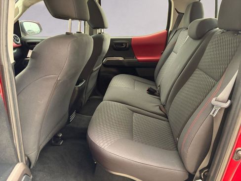 Used 2023 Toyota Tacoma SR5 w/ Technology Package image 13