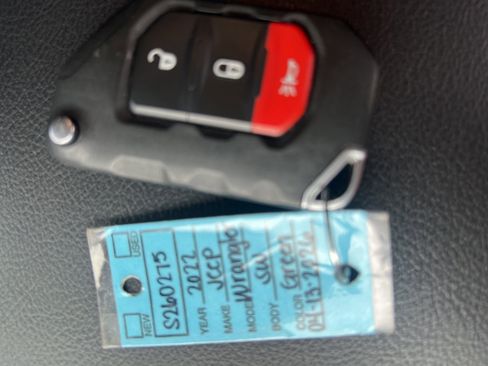 Used 2022 Jeep Wrangler Rubicon AWD/4WD image 27