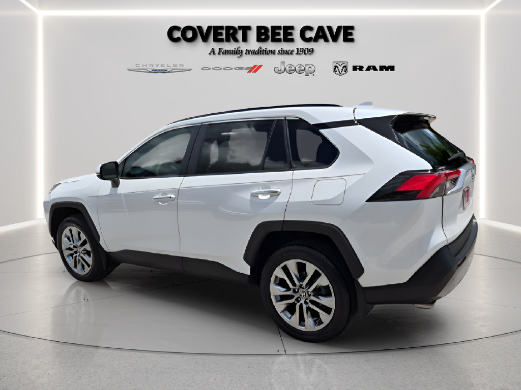 Used 2024 Toyota RAV4 Limited FWD image 7