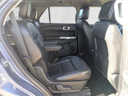 Used 2021 Ford Explorer XLT w/ Equipment Group 202A image 22