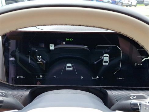 Certified 2025 Kia K4 GT-Line image 19