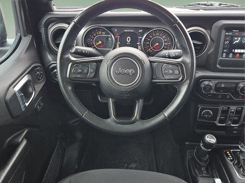 Used 2022 Jeep Gladiator Sport AWD/4WD image 18