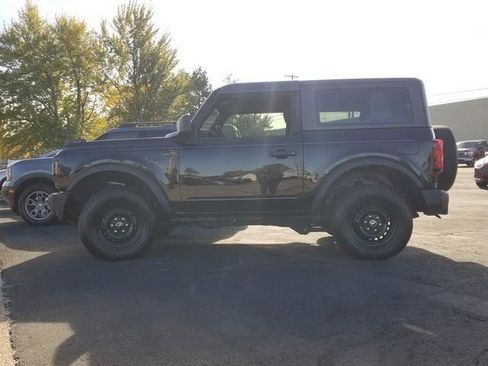 Used 2022 Ford Bronco Base image 8