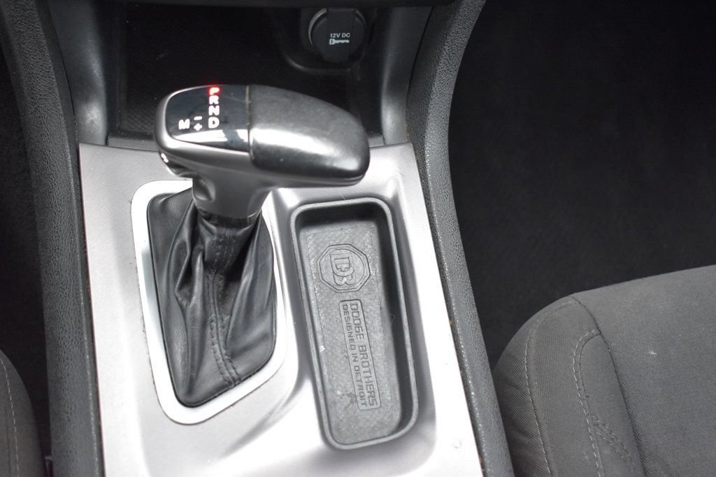 Used 2020 Dodge Charger SXT w/ Driver Convenience Group RWD image 39