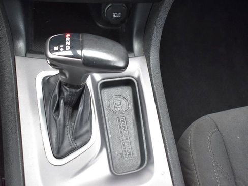 Used 2020 Dodge Charger SXT w/ Driver Convenience Group image 39