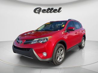 Used 2015 Toyota RAV4 XLE FWD video 1