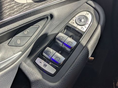 Certified 2021 Mercedes-Benz GLC 300 4MATIC image 8