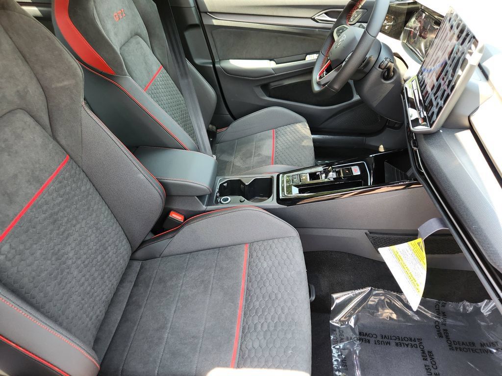 New 2026 Volkswagen GTI SE FWD image 4