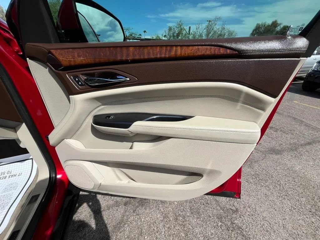 Used 2015 Cadillac SRX Performance w/ Driver Awareness Package FWD image 14