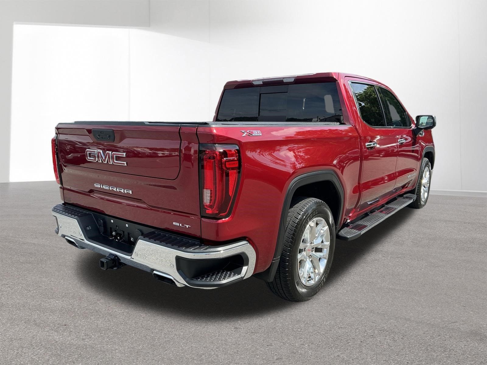 Used 2019 GMC Sierra 1500 SLT w/ SLT Premium Plus Package AWD/4WD image 3