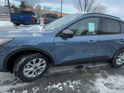 New 2025 Ford Escape Active w/ Cold Weather Package image 6