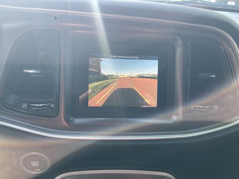 Used 2022 Dodge Challenger SXT w/ Driver Convenience Group image 22