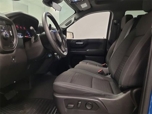 Used 2023 Chevrolet Silverado 1500 Custom image 11