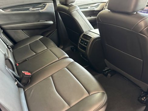 Used 2023 Cadillac XT5 Premium Luxury image 19