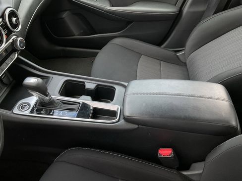 Used 2024 Nissan Sentra SV image 31