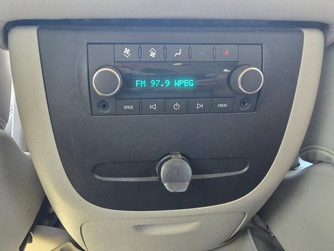 Used 2014 Chevrolet Tahoe LT RWD image 16