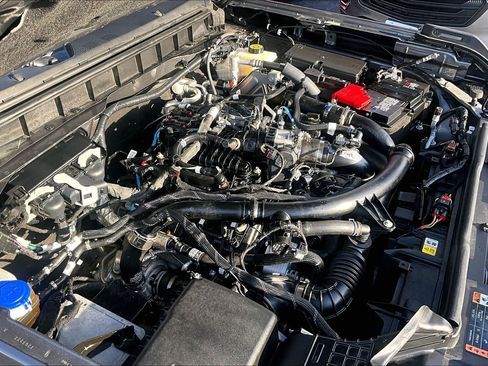 Used 2023 Ford Bronco Badlands image 31