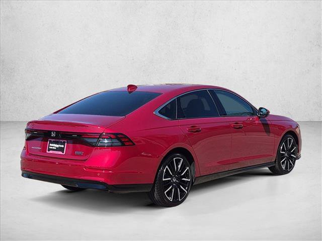 Used 2024 Honda Accord Touring image 5
