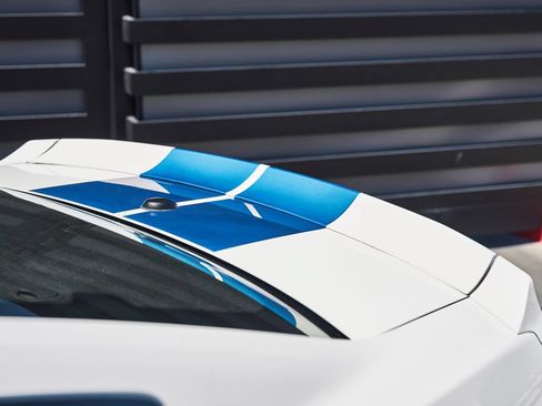 Used 2011 Ford Mustang GT Premium w/ Electronics Pkg RWD image 9