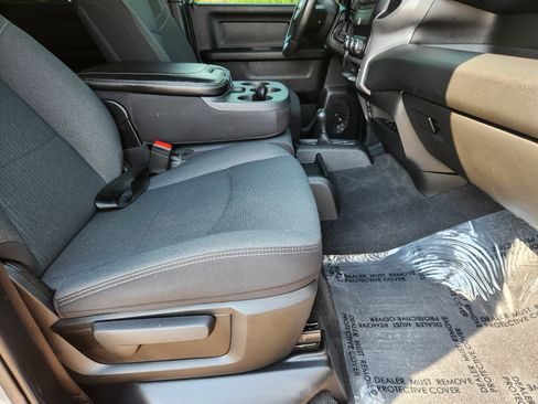 Used 2022 RAM 3500 Tradesman image 13