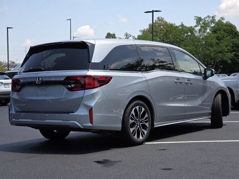 Certified 2026 Honda Odyssey Elite image 25
