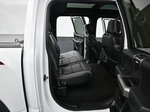 Used 2018 Ford F150 Raptor w/ Equipment Group 802A Luxury image 39