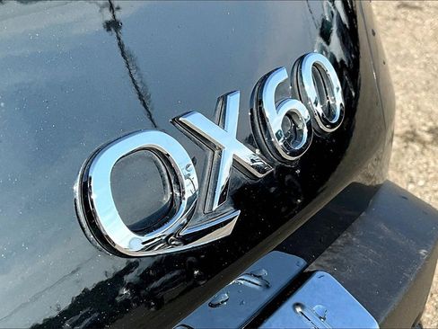 Used 2024 INFINITI QX60 Sensory w/ Vision Package image 8