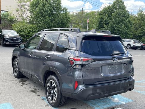 Certified 2025 Subaru Forester Premium AWD/4WD image 3