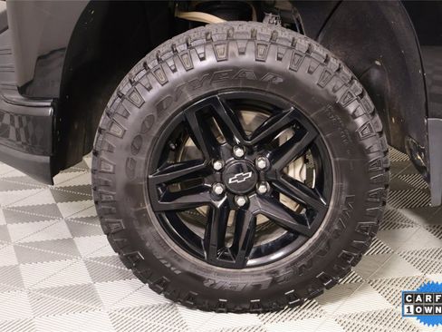 Used 2021 Chevrolet Silverado 1500 Custom Trail Boss w/ LPO, Dark Essentials Package image 16